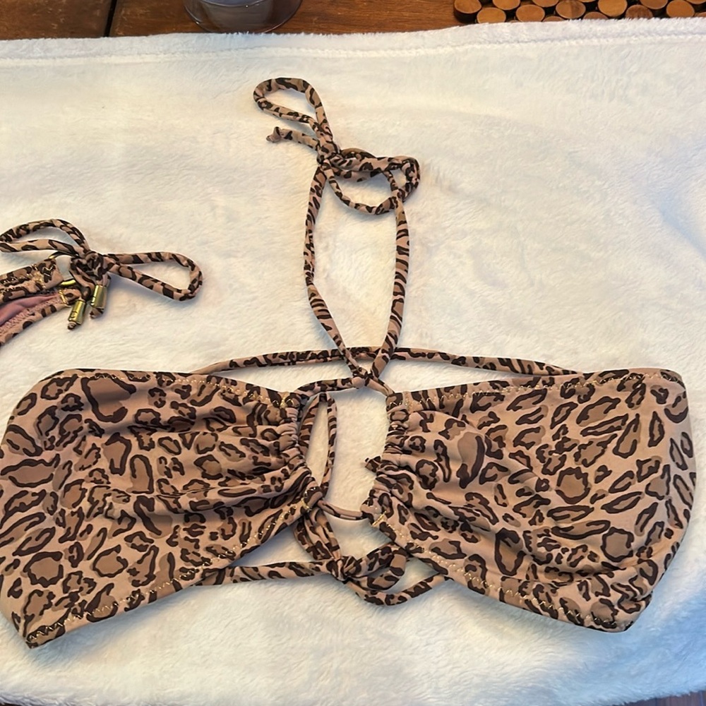 🇧🇷 Rosa Cha Leopard Print Bikini